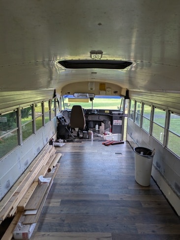 Short Bus (Type A)