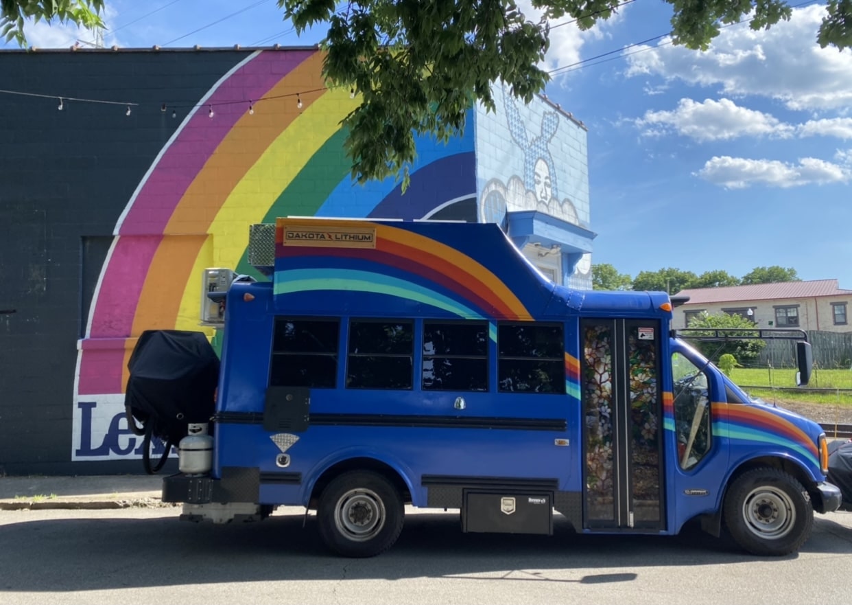 Shuttle Bus (Commercial/Airport Style)