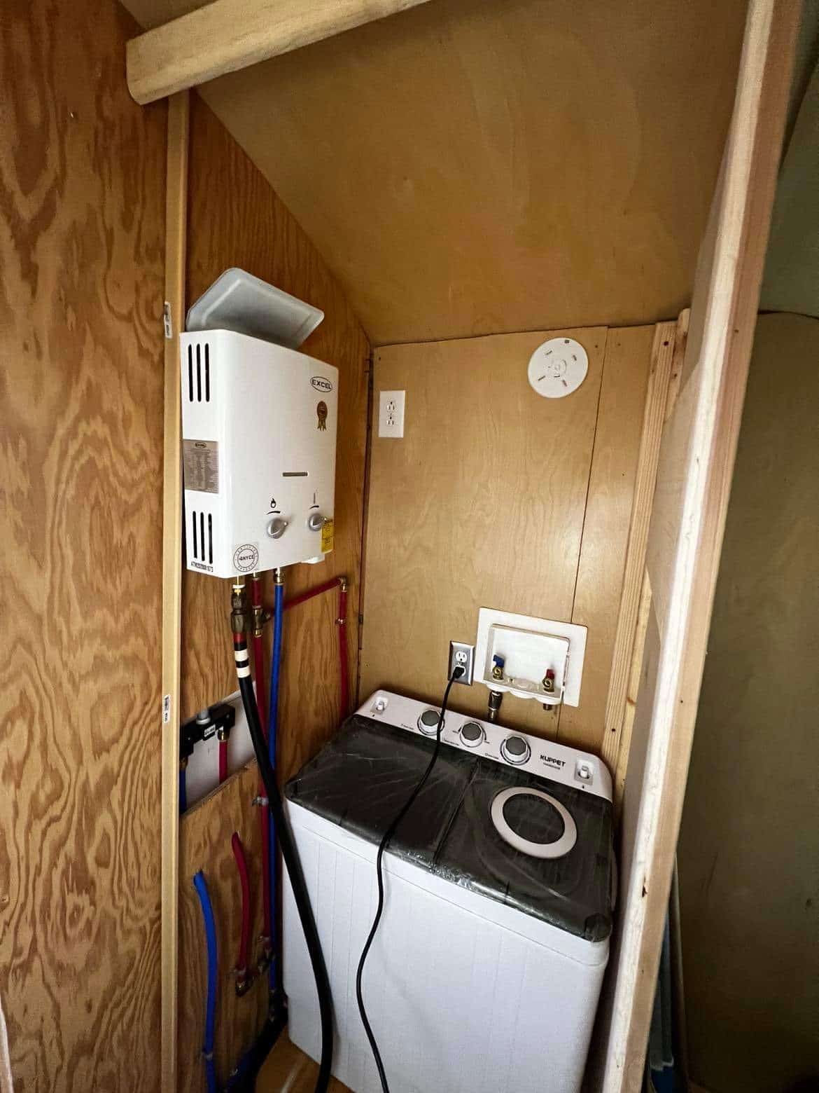 Hot Water Heaters