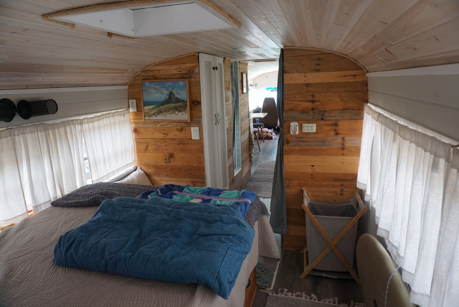 How much does a school bus cost to buy?